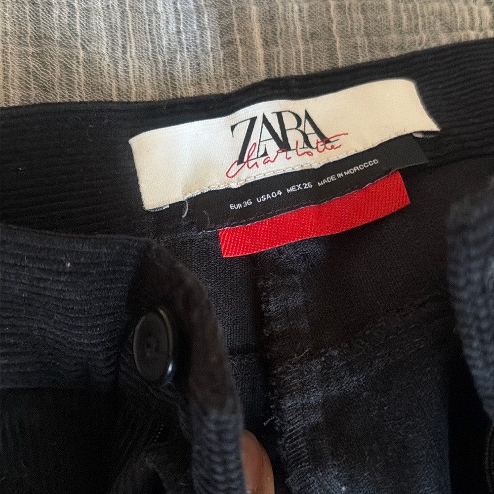 Zara Black Straight Leg Pants